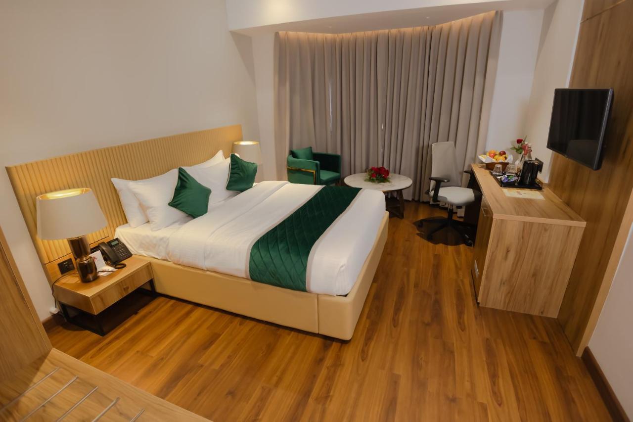 Travancore Court Kochi Exterior photo
