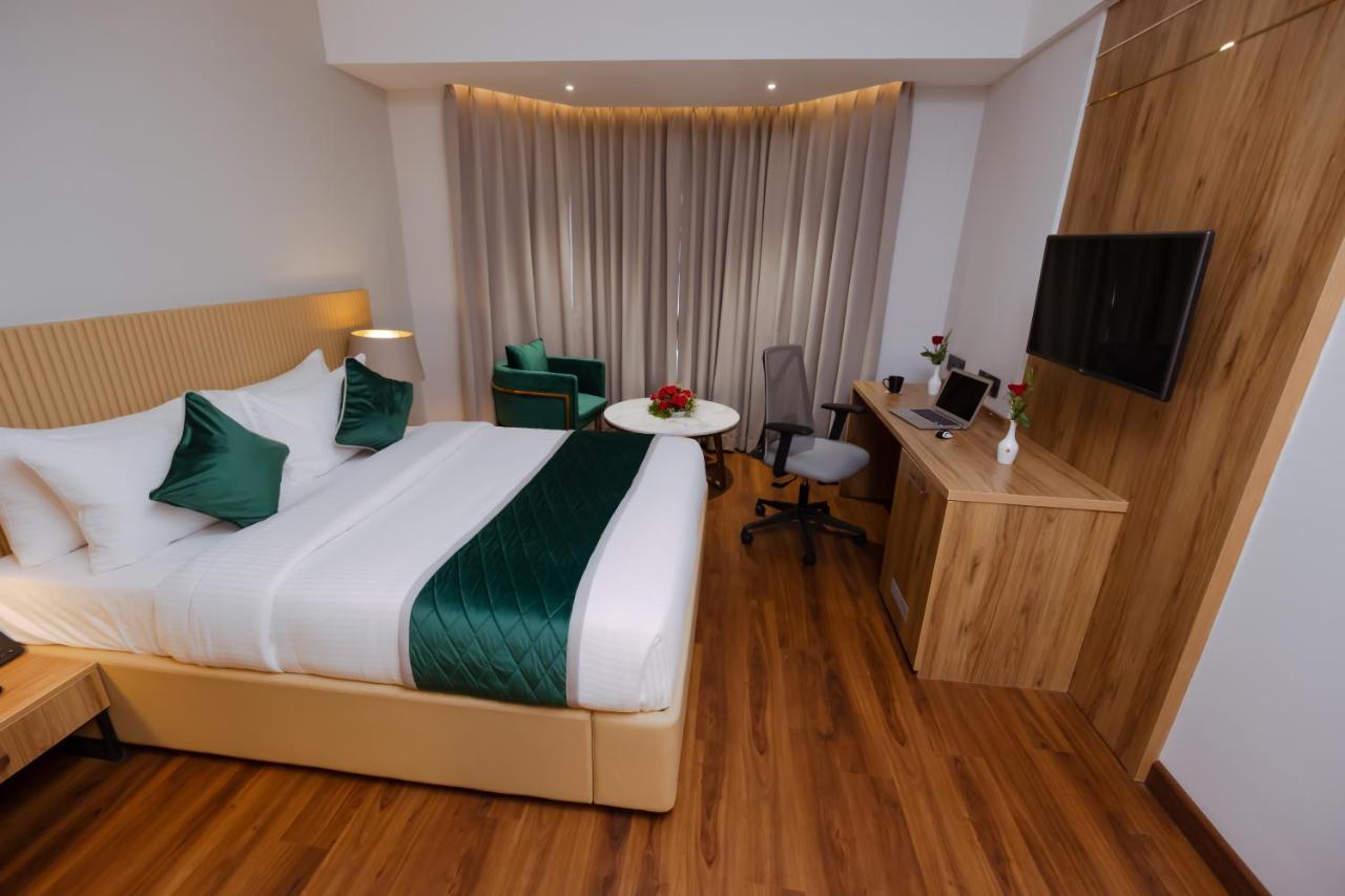 Travancore Court Kochi Exterior photo