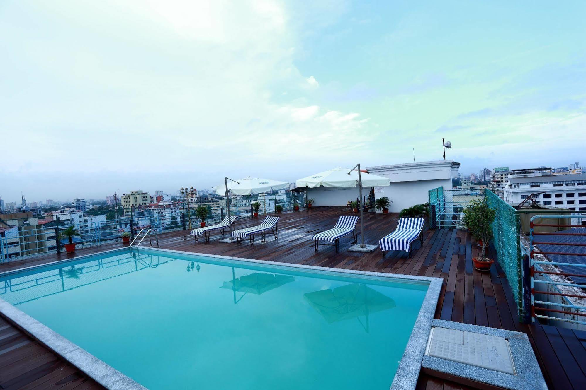 Travancore Court Kochi Exterior photo